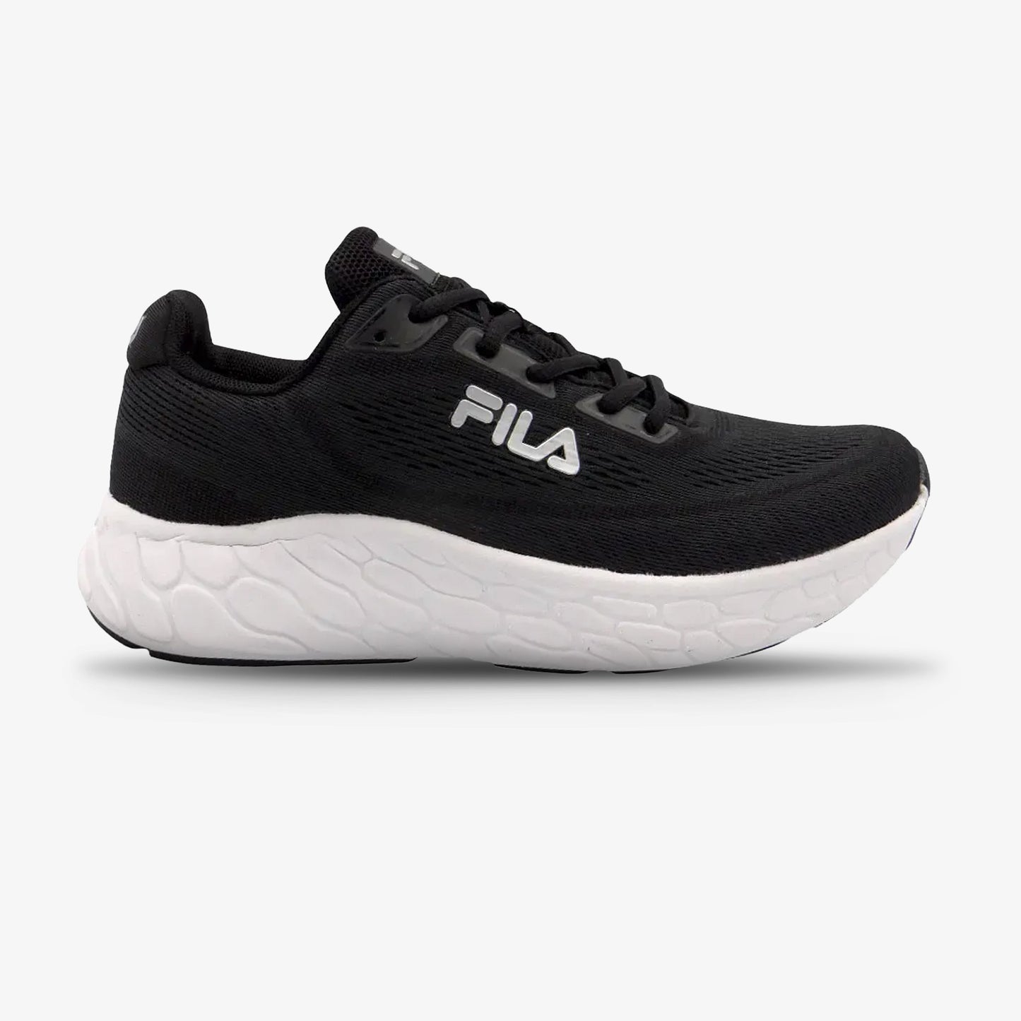 Tenis Fila Striked Mujer Negro