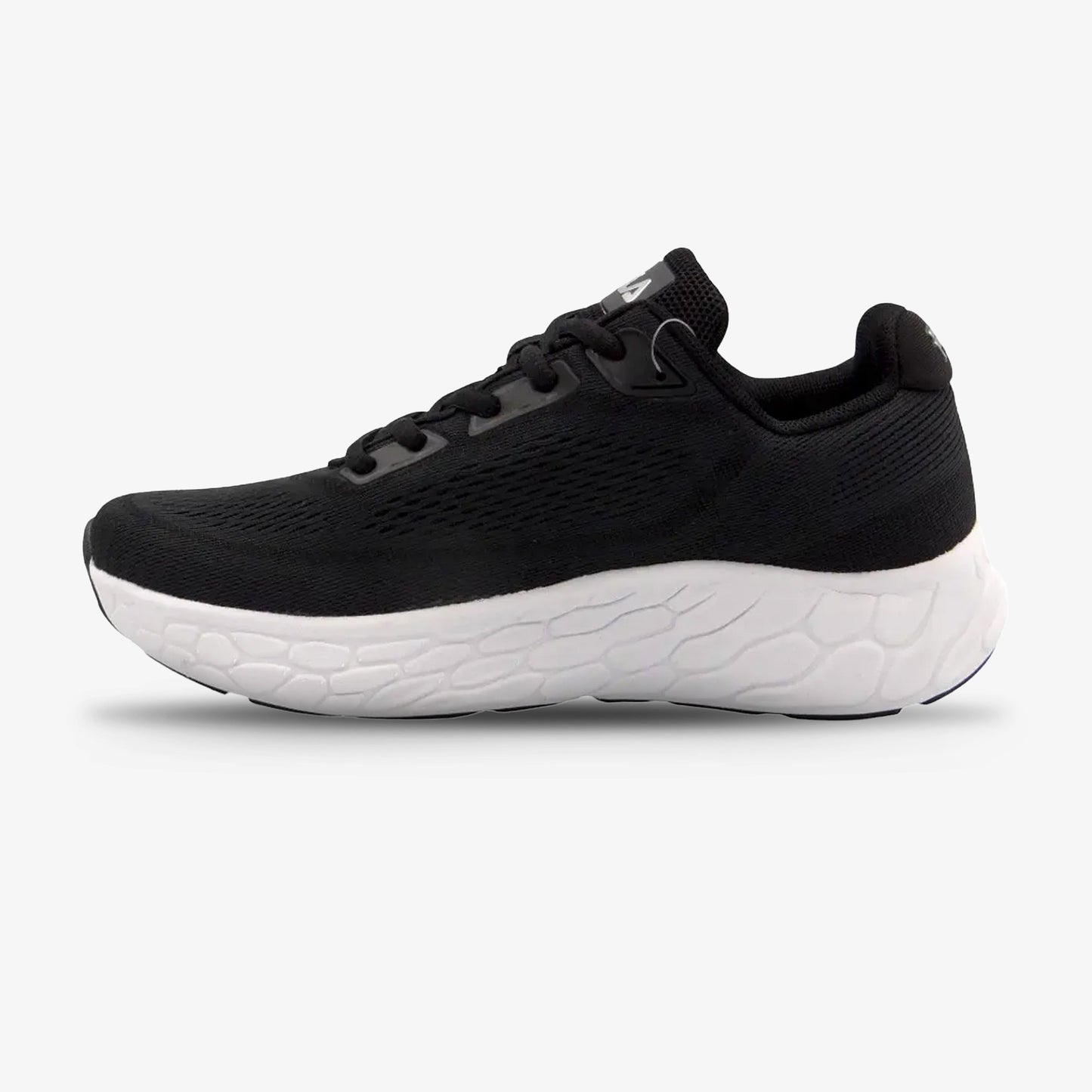 Tenis Fila Striked Mujer Negro