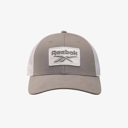 Gorra Reebok Patch Trucker Cap Unisex Beige Blanco