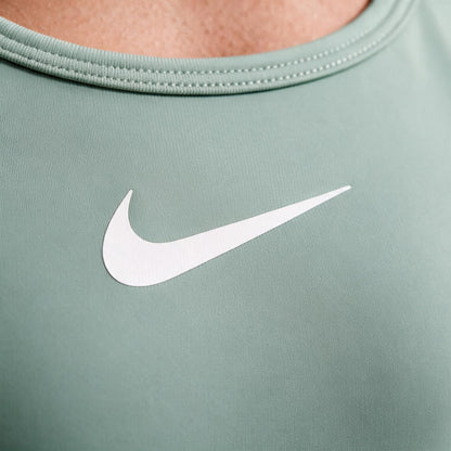Top Nike Swoosh Mujer Verde