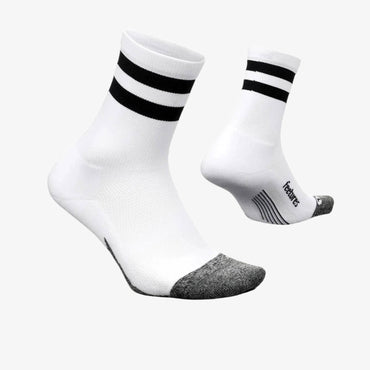 Medias Feetures Elite Light Cushion Mini Crew Blanco Negro