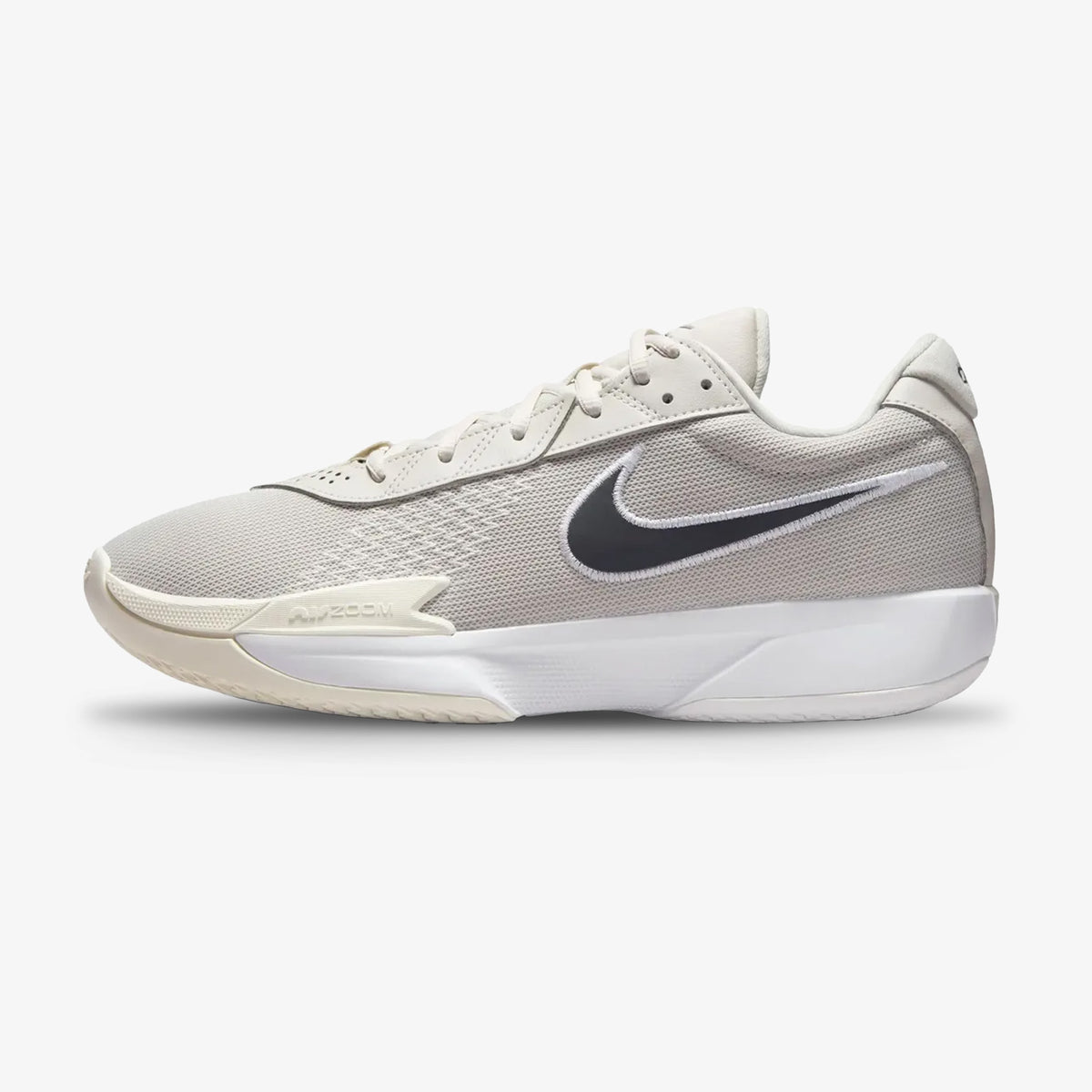 Tenis Nike G.T Cut Academy Hombre Blanco