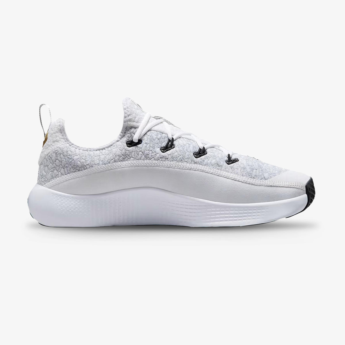 Tenis Nike Lebron TR 1 Hombre Blanco Dorado