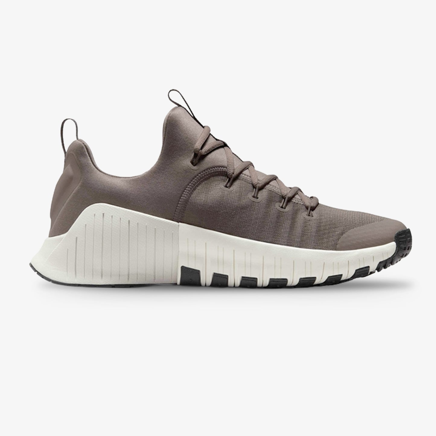 Tenis Nike Free Metcon 6 Hombre Café