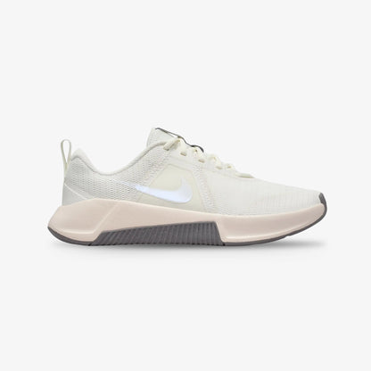 Tenis Nike MC Trainer 3 Mujer Blanco Rosado