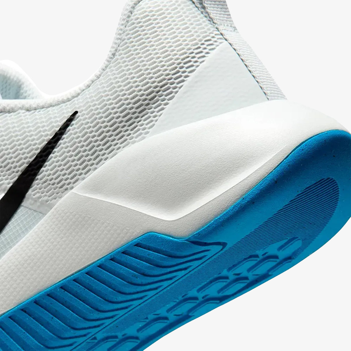 Tenis Nike MC Trainer 3 Hombre Blanco Azul