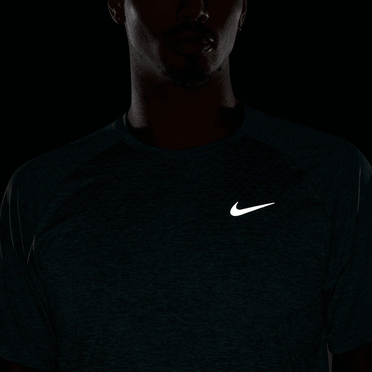 Camiseta Nike Dri-Fit Adv Hombre Gris