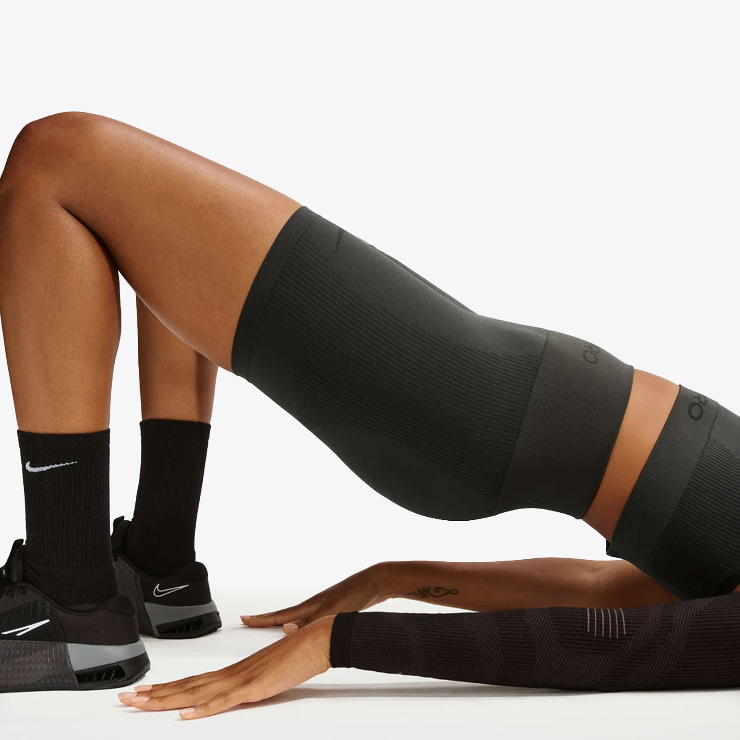 Lycra Nike Pro Seamless Mujer Gris