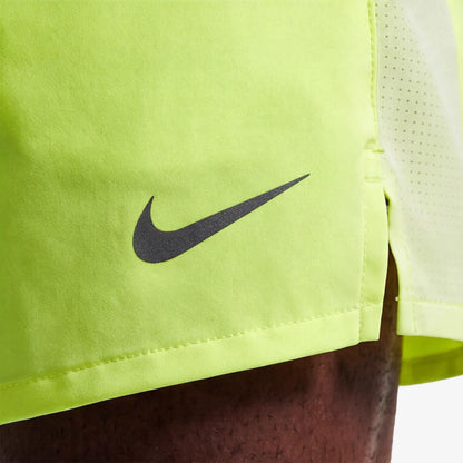 Pantaloneta Nike Miler Hombre Verde