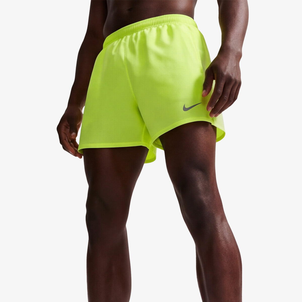 Pantaloneta Nike Miler Hombre Verde