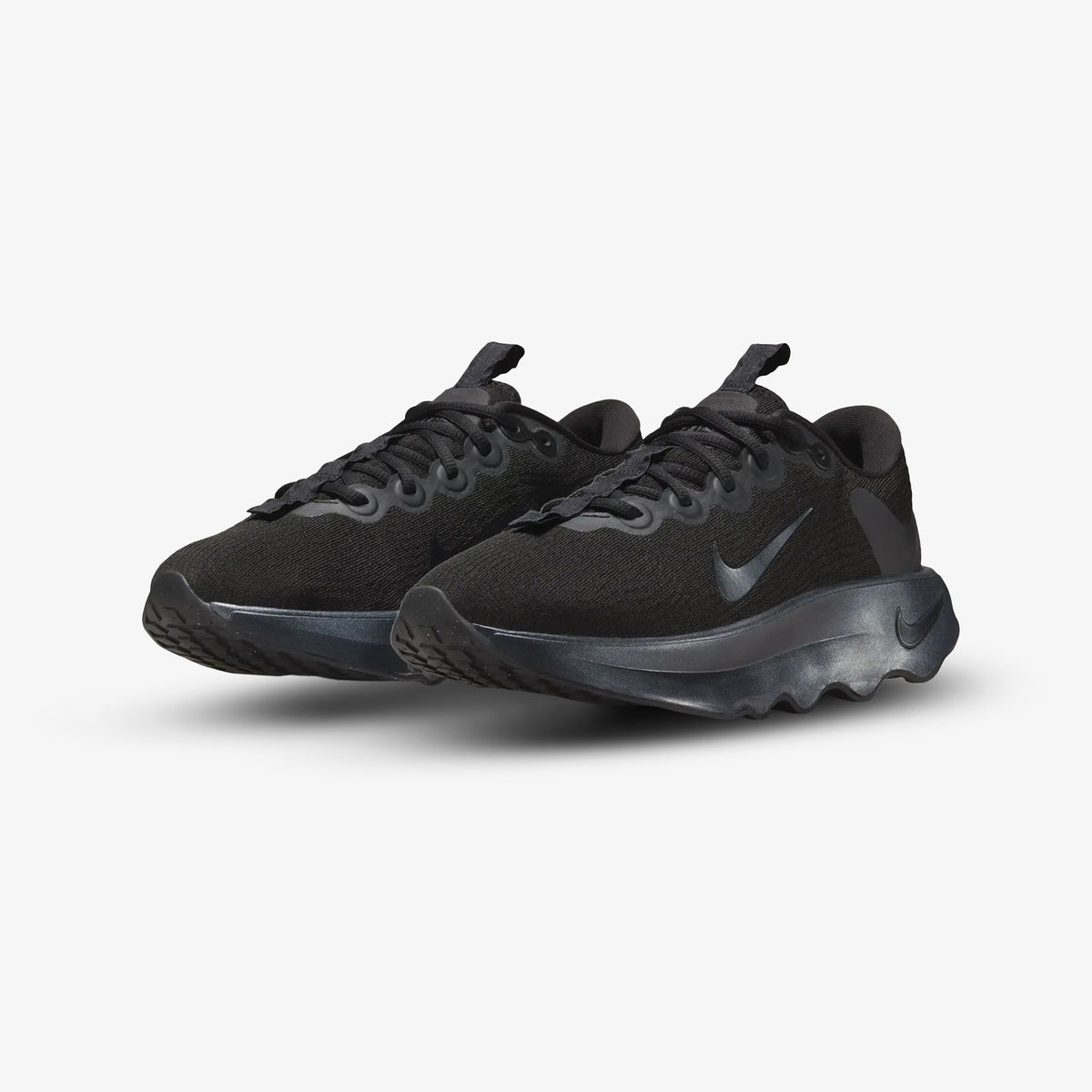 Tenis Nike Motiva Mujer Negro