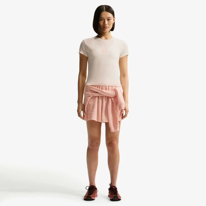 Camiseta Nike Sportswear Chill Mujer Beige