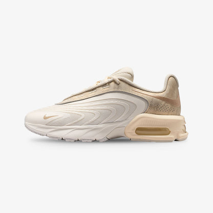 Tenis Nike Air Max Fire Mujer Beige