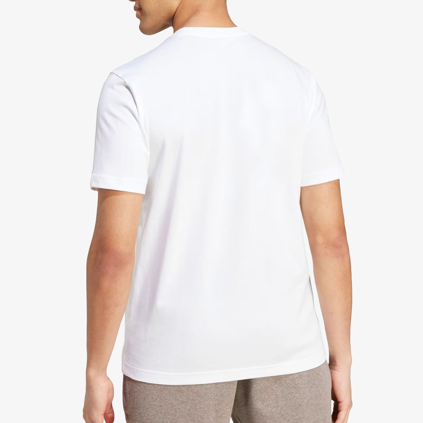 Camiseta Adidas Tech Badge of Sport Hombre