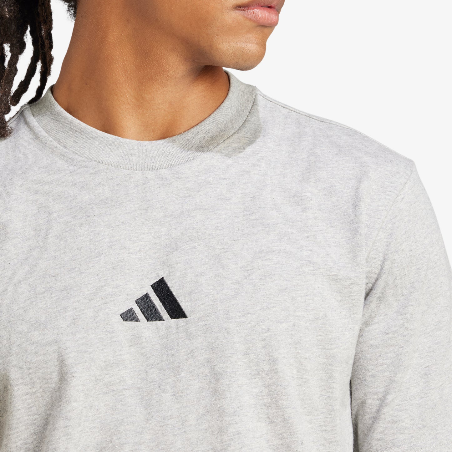 Camiseta Adidas Essentials Small Logo Hombre Gris