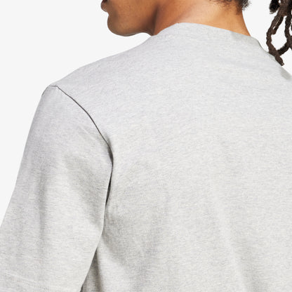 Camiseta Adidas Essentials Small Logo Hombre Gris
