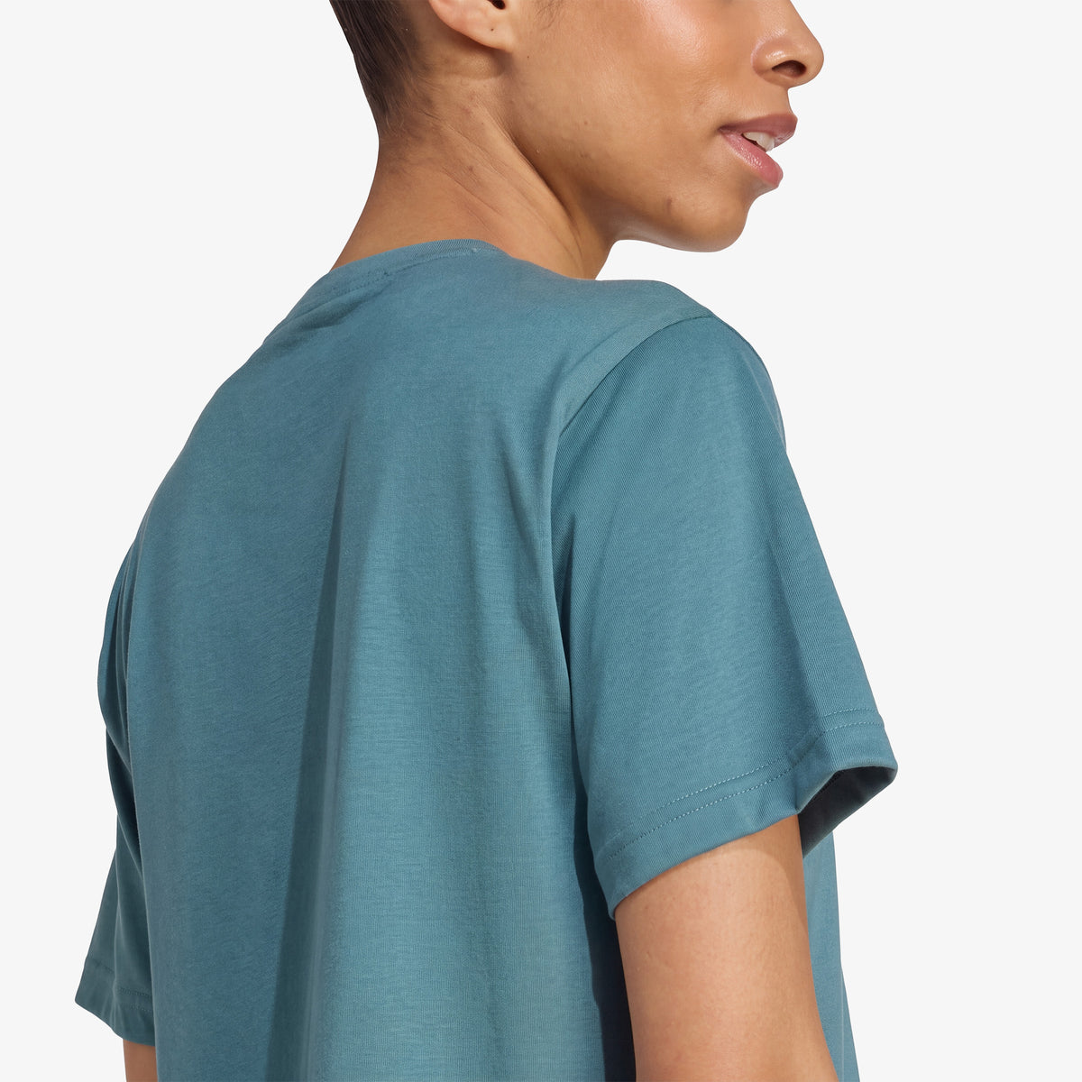 Camiseta Adidas Essentials Big Performance Mujer Verde