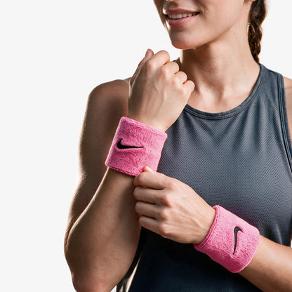 Muñequera Nike Swoosh Classic Unisex Rosado